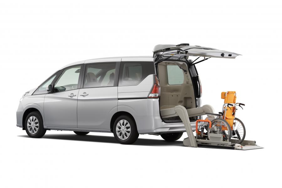 Багажник Nissan Serena (C27) 2016 года  (фото 3 из 9)